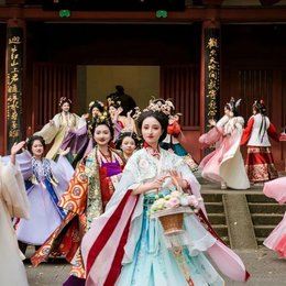 霓裳共诗韵 礼乐寻雅风——汉服出行日活动在李白纪念馆圆满举行