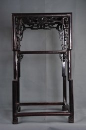 清方木雕花茶几